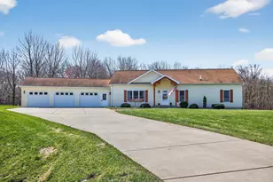 12201 Dylan Ln, Parma, MI 49269 - Photo 1