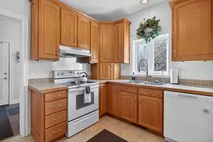 12201 Dylan Ln, Parma, MI 49269 - Photo 19