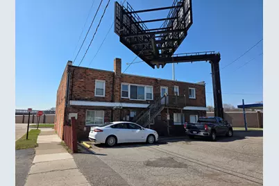 22006 N Chrysler Drive #4, Hazel Park, MI 48030 - Photo 15