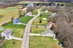 1224 Crystal Way Ct, Middleville, MI 49333 - Photo 25