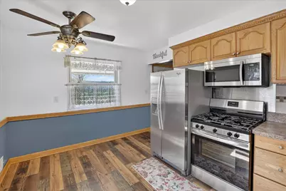 4701 Croissant Street, Dearborn Heights, MI 48125 - Photo 11