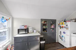 1010 Alpine Ave NW, Grand Rapids, MI 49504 - Photo 25