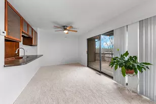 1742 Grove Rd, Ypsilanti, MI 48198 - Photo 9