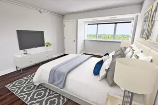 555 S Old Woodward Ave, Birmingham, MI 48009 - Photo 7