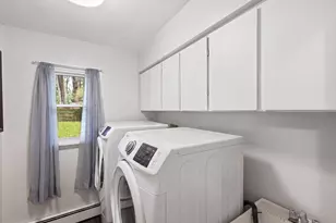 2146 Treehaven Dr, Kalamazoo, MI 49008 - Photo 53