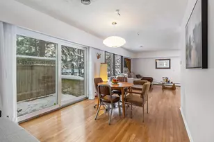 2146 Treehaven Dr, Kalamazoo, MI 49008 - Photo 5