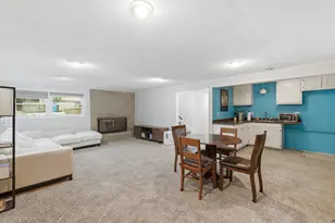 2146 Treehaven Dr, Kalamazoo, MI 49008 - Photo 43