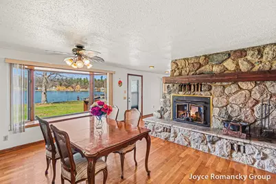 11235 W Broomfield Road, Remus, MI 49340 - Photo 9