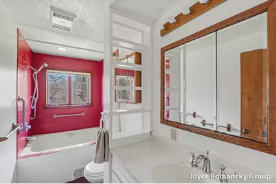 11235 W Broomfield Road, Remus, MI 49340 - Photo 21