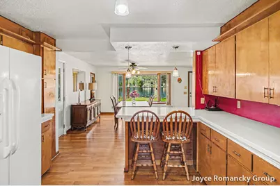 11235 W Broomfield Road, Remus, MI 49340 - Photo 13