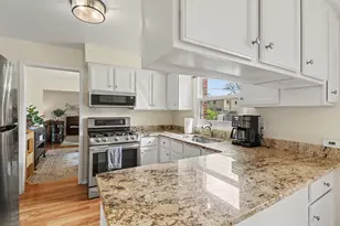 25234 Chapelweigh Dr, Farmington Hills, MI 48336 - Photo 13