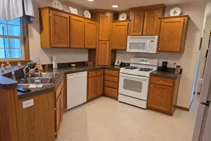 1412 Westwind Ln, Fremont, MI 49412 - Photo 5