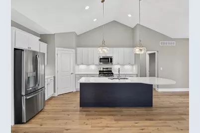 1132 Lochaven Circle, Hillsdale, MI 49242 - Photo 25