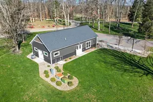 1132 Lochaven Cir, Hillsdale, MI 49242 - Photo 71