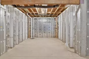 1132 Lochaven Cir, Hillsdale, MI 49242 - Photo 59