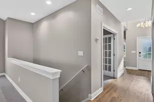 1132 Lochaven Cir, Hillsdale, MI 49242 - Photo 11