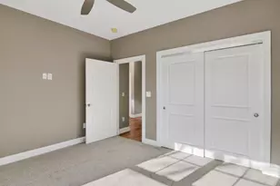 1132 Lochaven Cir, Hillsdale, MI 49242 - Photo 15