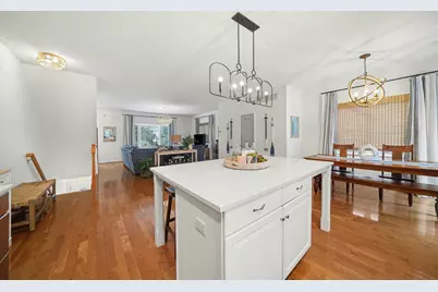 217 W Merchant Street, New Buffalo, MI 49117 - Photo 3