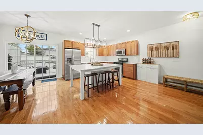 217 W Merchant Street, New Buffalo, MI 49117 - Photo 5