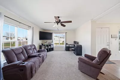 320 Grand River Drive, Adrian, MI 49221 - Photo 13