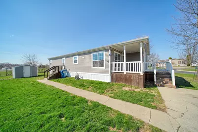 320 Grand River Drive, Adrian, MI 49221 - Photo 3