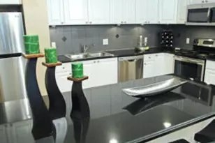 555 S Old Woodward Ave, Birmingham, MI 48009 - Photo 7