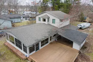 9471 Peninsula Dr, Mecosta, MI 49332 - Photo 3