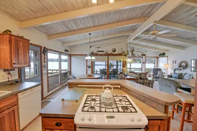 9471 Peninsula Drive, Mecosta, MI 49332 - Photo 13