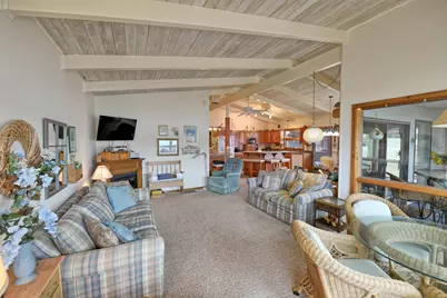 9471 Peninsula Drive, Mecosta, MI 49332 - Photo 11