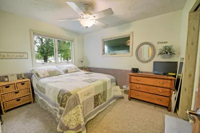 9471 Peninsula Drive, Mecosta, MI 49332 - Photo 11