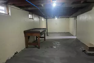 8236 Trinity St, Detroit, MI 48228 - Photo 25