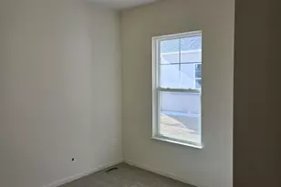 4270 Plum Village Cir, Monroe, MI 48161 - Photo 11