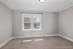 1124 Sibley St NW, Grand Rapids, MI 49504 - Photo 13