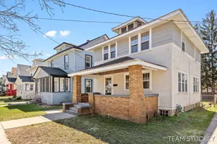 1124 Sibley St NW, Grand Rapids, MI 49504 - Photo 3