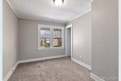 1124 Sibley Street NW, Grand Rapids, MI 49504 - Photo 15
