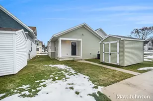 2047 Linden Ave SE, Grand Rapids, MI 49507 - Photo 5