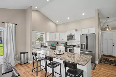 13288 Sumac Road, South Lyon, MI 48178 - Photo 7