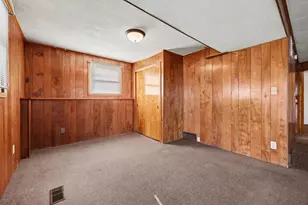 1017 E Hess Lake Dr, Grant, MI 49327 - Photo 21