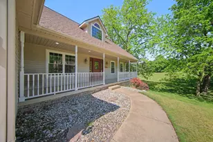 13574 Orchard Ct, Chelsea, MI 48118 - Photo 7