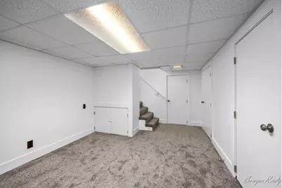 1080 Lockridge Drive NE, Grand Rapids, MI 49505 - Photo 15