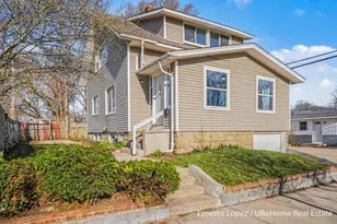 376 College Ave, Holland, MI 49423 - Photo 3