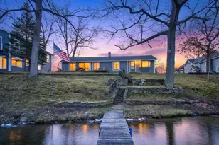 8653 Wildwood Ct, Jackson, MI 49201 - Photo 3