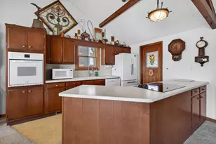 8653 Wildwood Ct, Jackson, MI 49201 - Photo 21