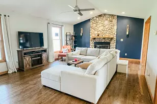 5611 M-140, Eau Claire, MI 49111 - Photo 9