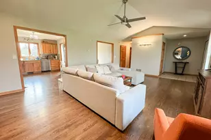 5611 M-140, Eau Claire, MI 49111 - Photo 11
