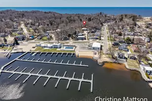 3229 Edgewater St, Muskegon, MI 49441 - Photo 1