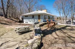 3229 Edgewater St, Muskegon, MI 49441 - Photo 3