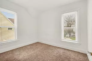 458 Clinton Ave, Kalamazoo, MI 49001 - Photo 15