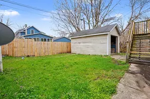 458 Clinton Ave, Kalamazoo, MI 49001 - Photo 27