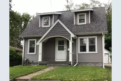 308 E Addison Street, Jackson, MI 49203 - Photo 1